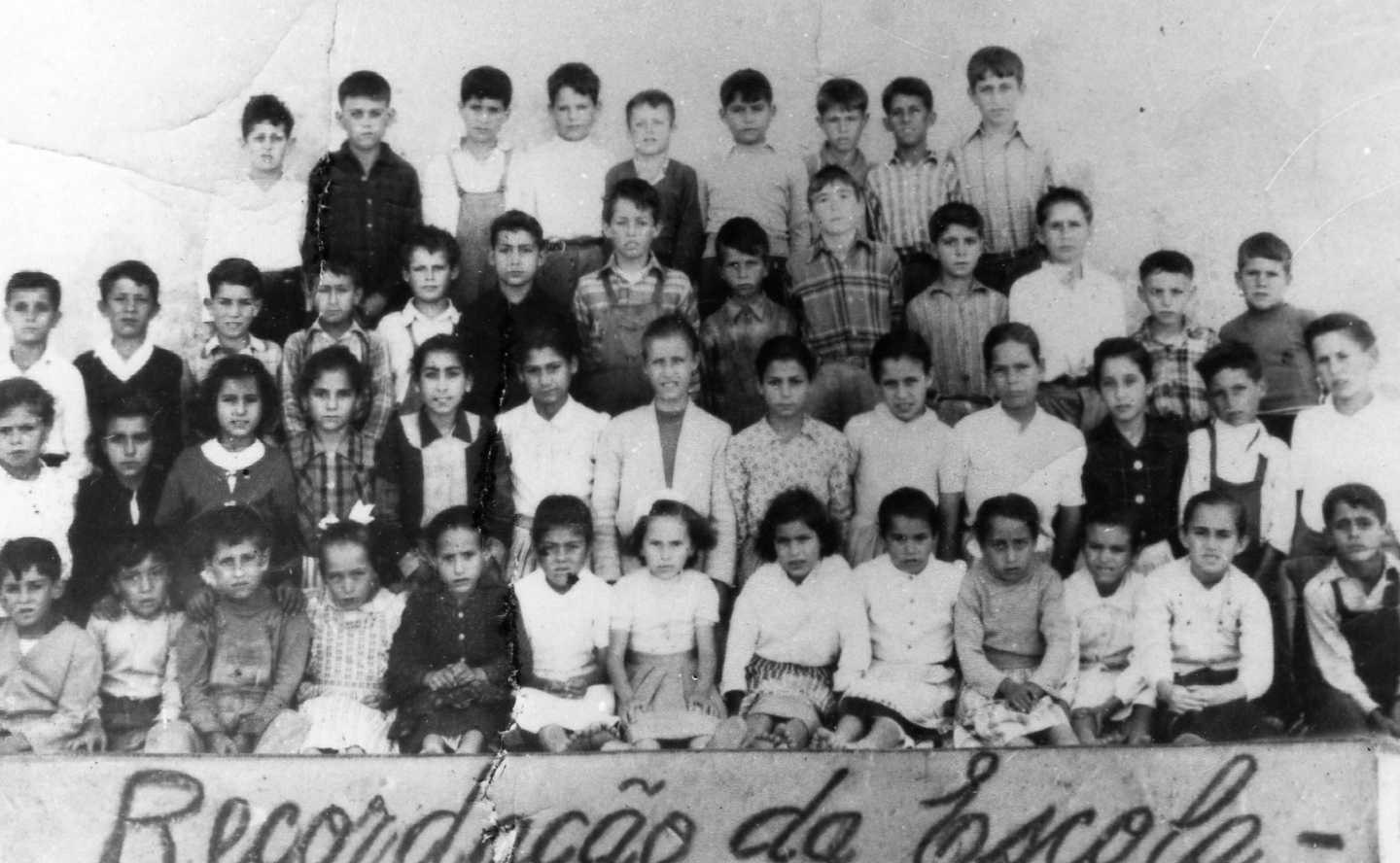 [28)Grupo+de+uma+escola.jpg]