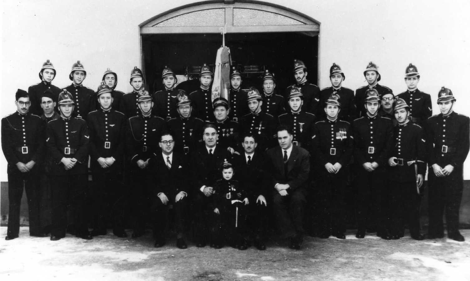 [06)Bomb.Voluntários.jpg]