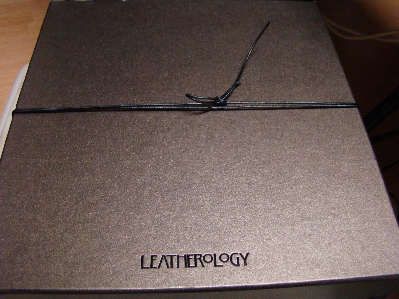 At The Fence Leatherology Bible Purse Review