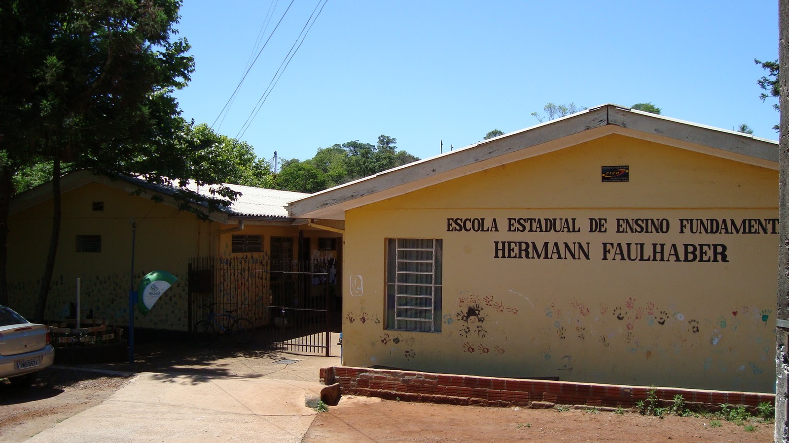 Esc. Est. de Ensino Fundamental HERMANN FAULHABER: História da Escola