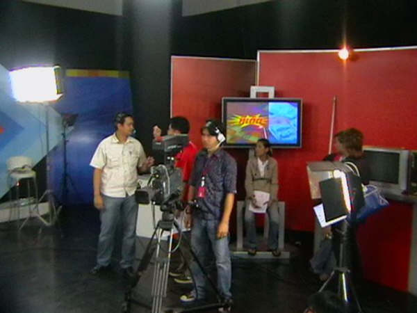 [=?windows-874?B?ocXpzafitTE0OS5qcGd=?=-742385]