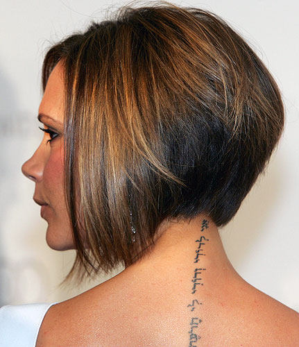 tatoos on girls neck