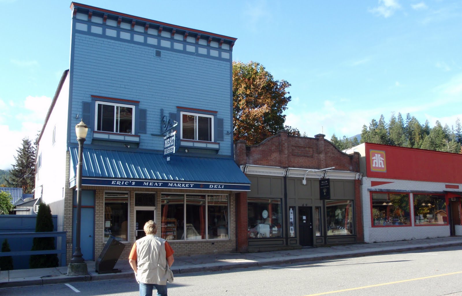 Anders searching for a coffee.....