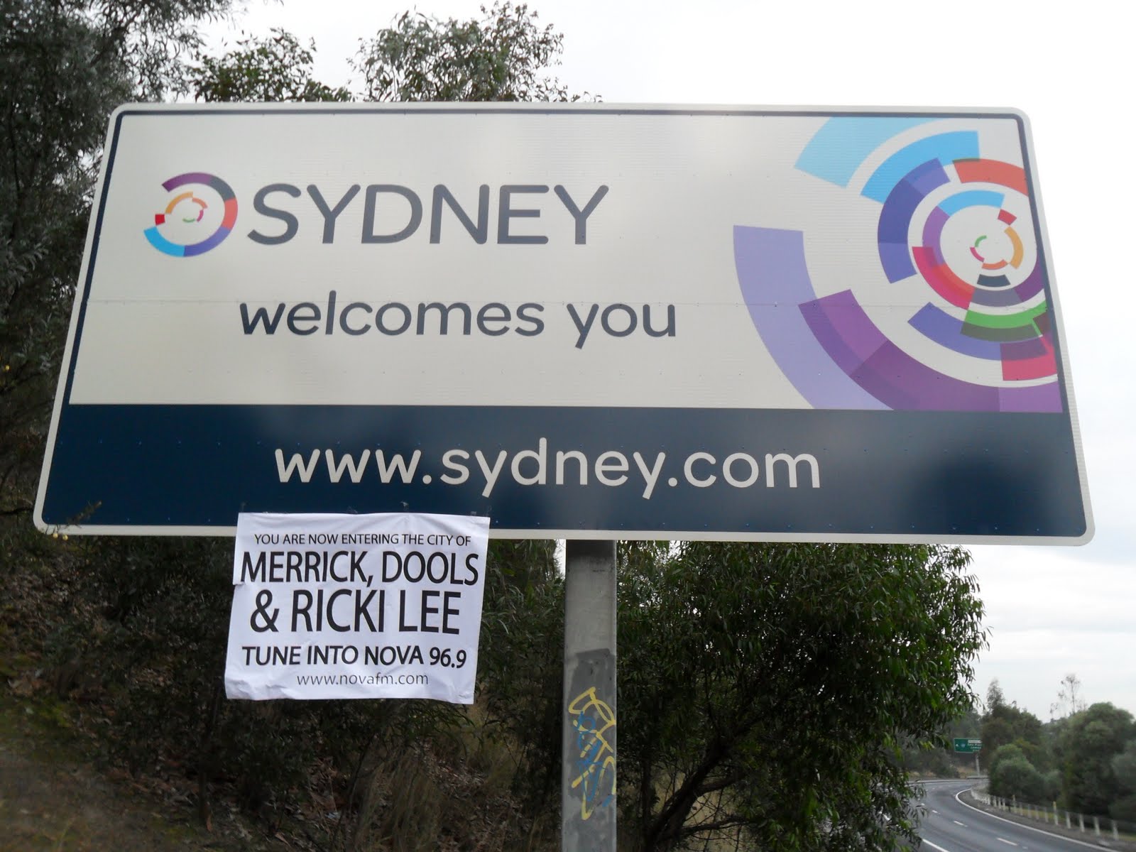 the-nova-poster-mafia-welcome-to-sydney-sign-m4