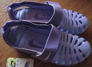 life.dream.hope: Nike crocs Ladies sandle RM70