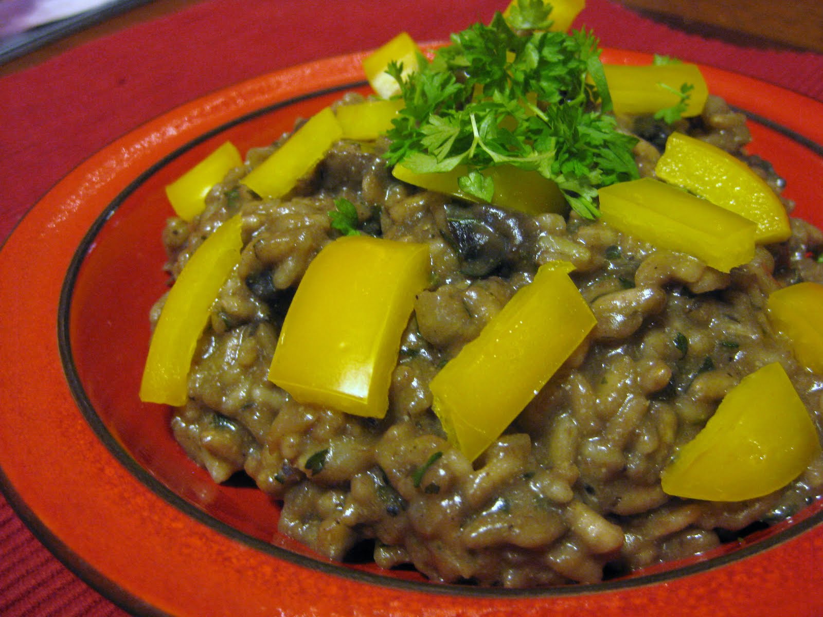 what do vegans eat? Mushroom Risotto