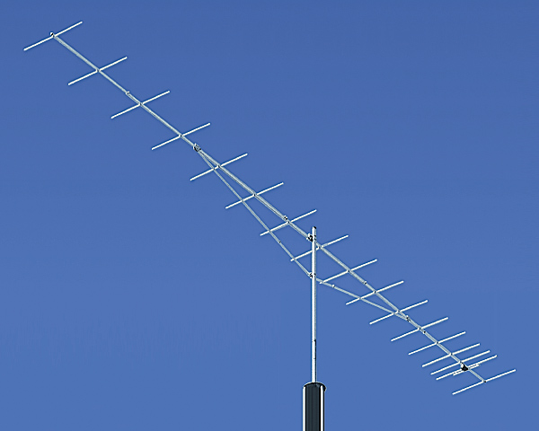 Антенна стационарной радиостанции. Hy gain th 11dx антенна. Кушкрафт антенна 145 МГЦ. Cushcraft r7000. Av 620 Antenna Cushkraft.