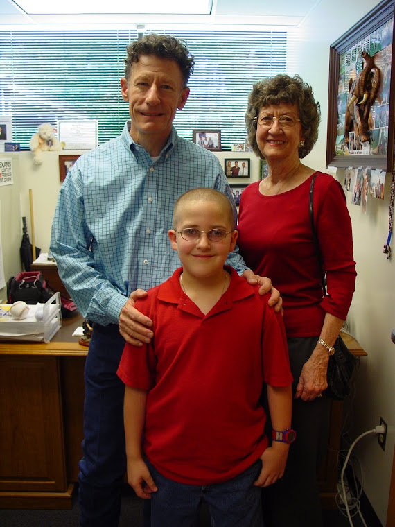 Tanner with Lyle Lovett & his mother