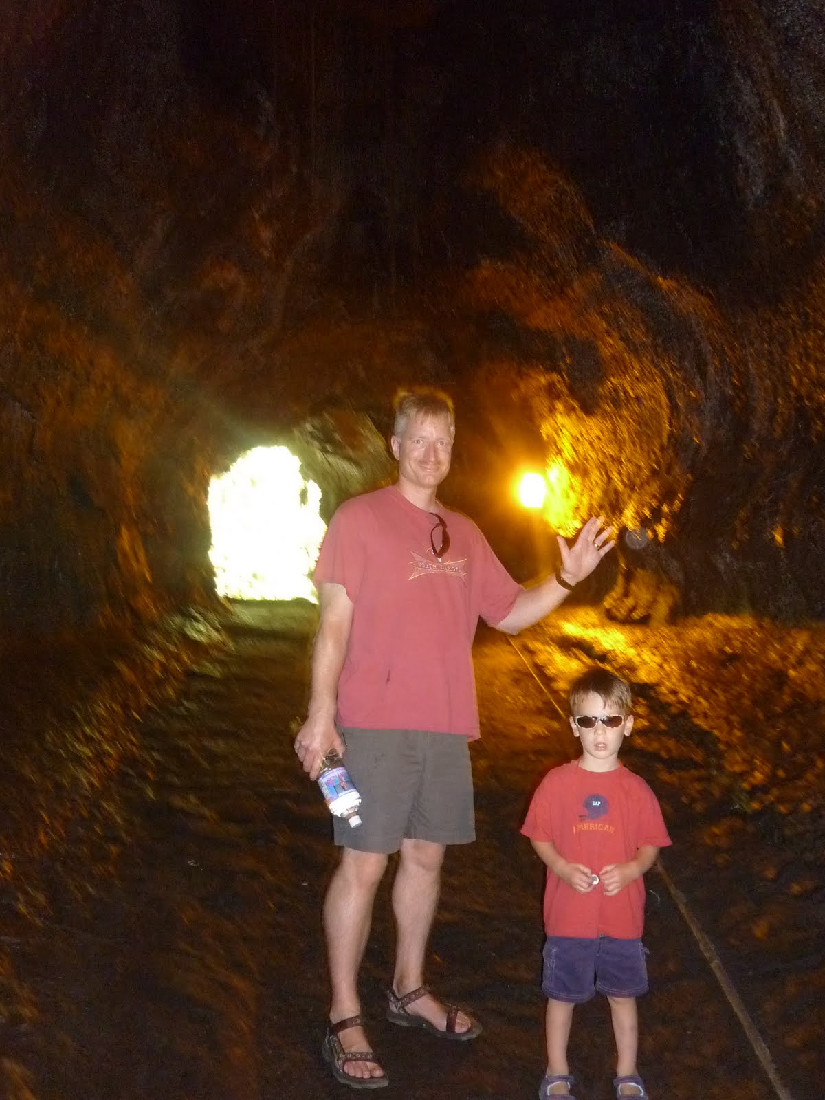 Isaac Dakota The Big Island Thurston Lava Tube & Queen's Bath