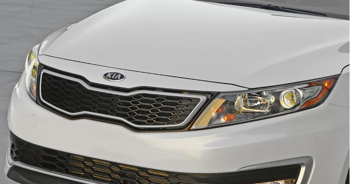 Motor Mania Buzz: Photo Gallery: 2011 KIA Optima