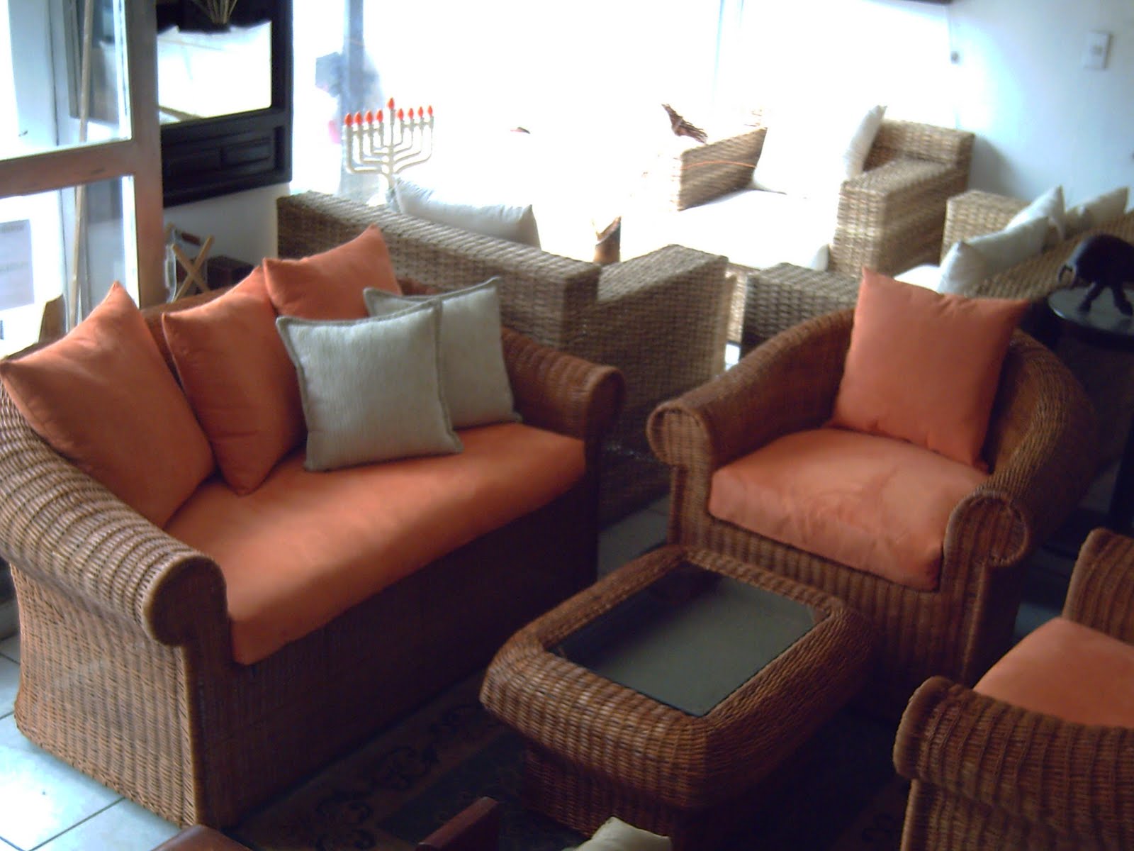 MIMBRES Y MUEBLES RUSTICOS Y FINOS MUEBLES DE MIMBRE