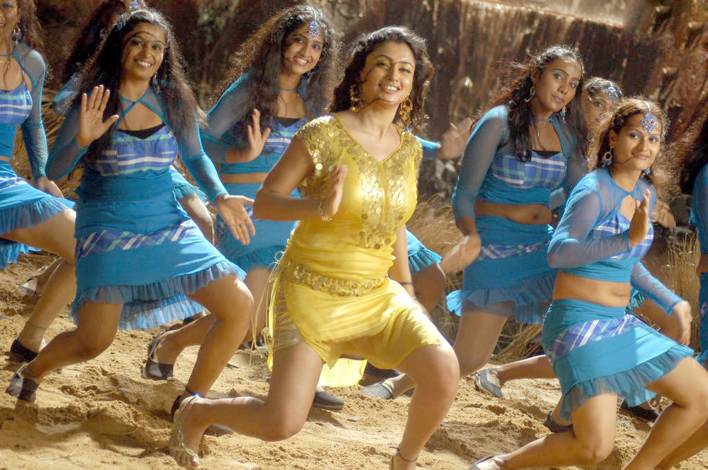 South Stylish Malavika In Chirutha Puli Movie Stills