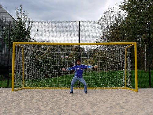 Rachel Weisz Mummy Blog: football field dimensions fifa