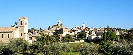 [lourmarinvillage.jpg]