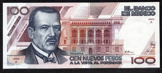 Mexican banknotes money 100 Nuevos Pesos banknote