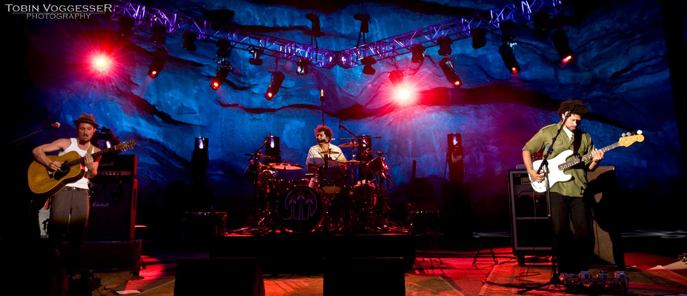 Tobin Voggesser's Photo Blog: John Butler Trio Red Rocks 6/4/10 with ...