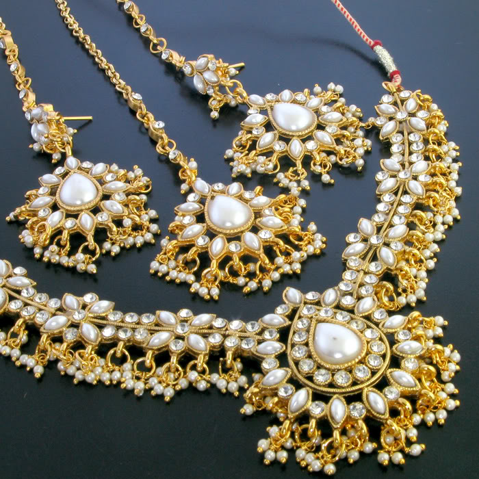 Indian Pearl Jewellery ~ Jewellery India