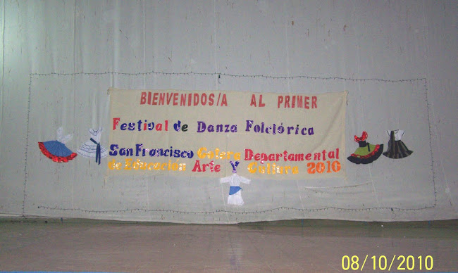 Altar elaborado por la Dirección Departamental de Educación de Morazán