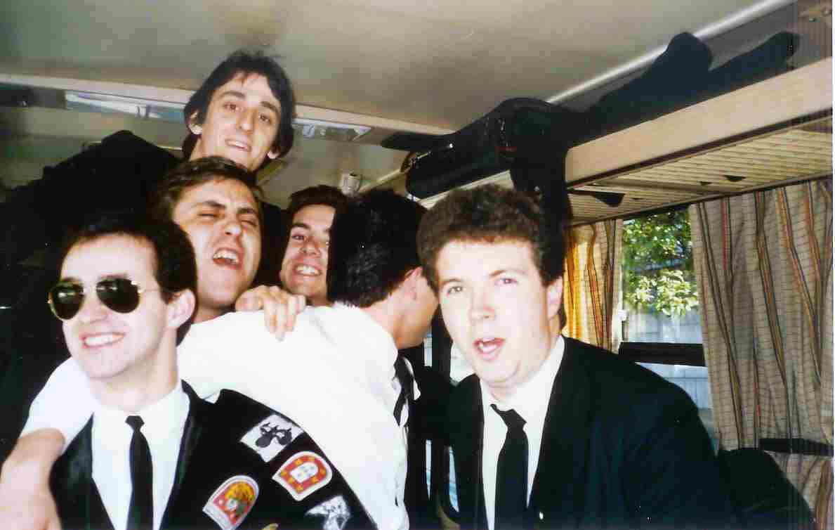 [Madeira(3-90)2.jpg]