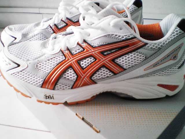 gel foundation 8 asics
