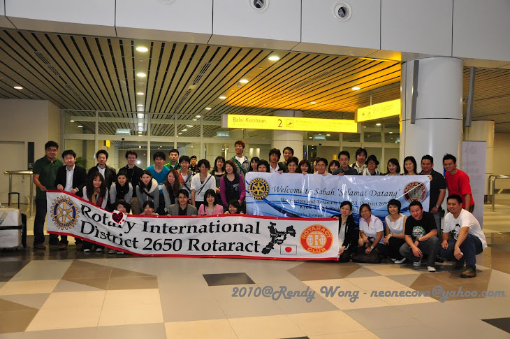 D2650 Japanese Rotaractors visitation