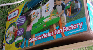 sand and water table box