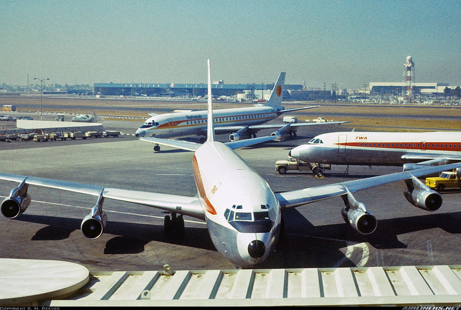 Boeing aircraft, Boeing 707, Aviation