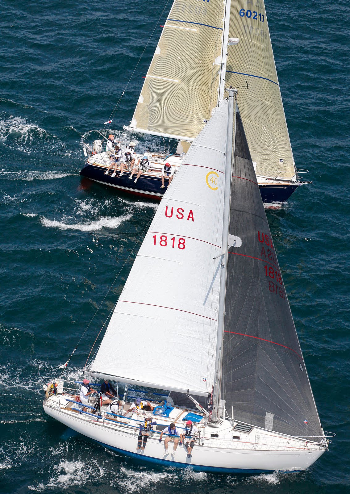 SailRaceWin NewportBermuda Race 'Speedboat' leads with 175 miles to go