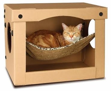 Gatos en Hamaca para gatos, una cama facilísima de hacer