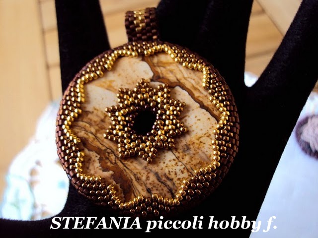 Ciondolo In Giada Smeraldo Da 35 Mm, Ciambella (PI), Pietra