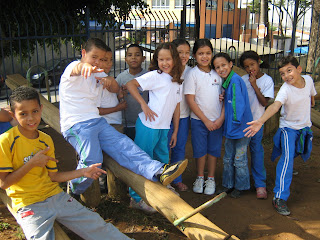 GENTILEZA:PRATIQUE 2009: Fotos de professores e alunos da EMEF Procópio ...