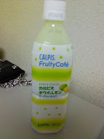 Calpis Fruity Café『カルピス キウイ＆レモン』を飲んだ感想の巻。