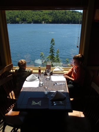 Blunoz Random Ramblings: West Rattlesnake Mountain Hike