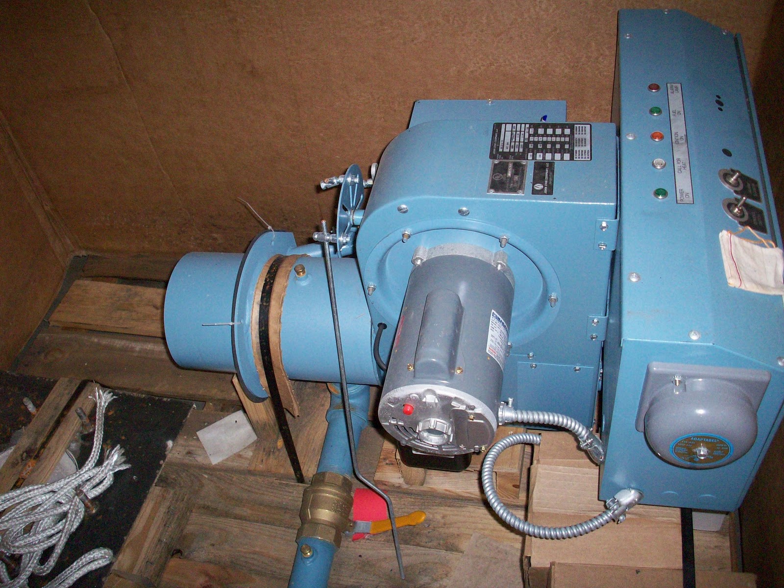 HVAC Equipment Liquidation Sale Gordon Piatt/John Zink Burner