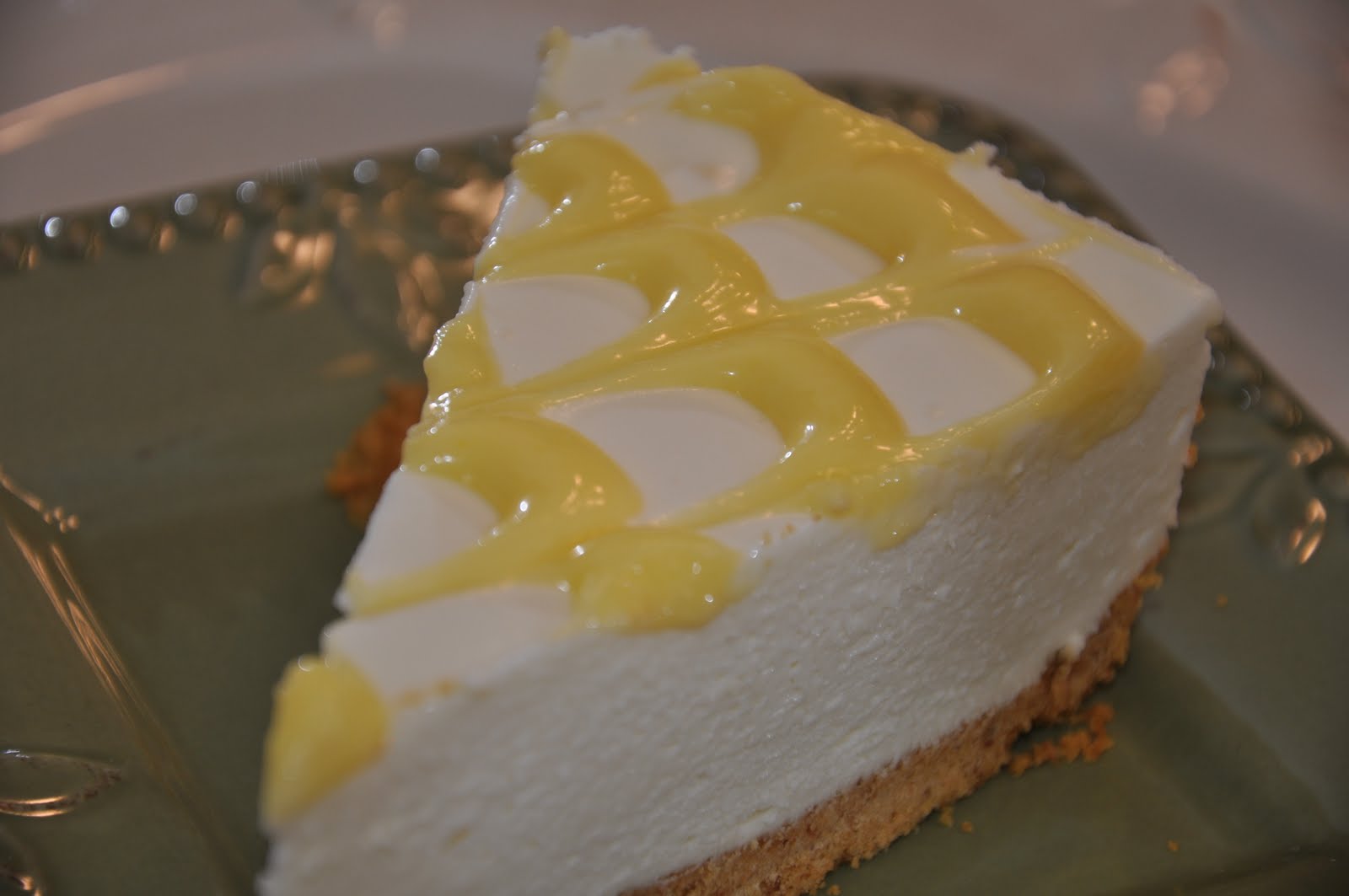The Changeable Table Lemon Glazed Cheesecake