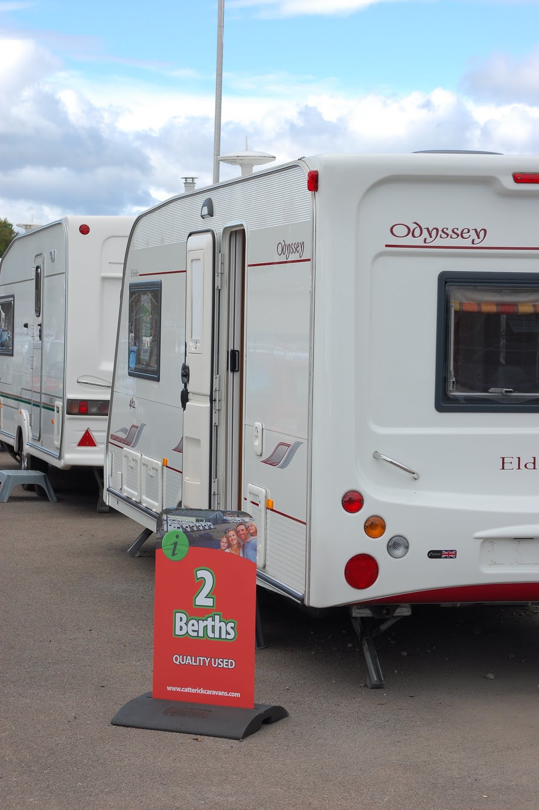 The Green I Signs Blog Duncan Butterfield's Green I Signs working with