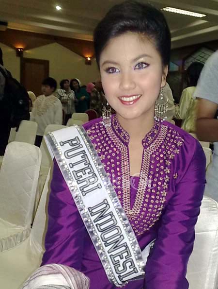 Memek Zivanna Letisha In Miss Universe 2009 ~ Artis Indonesia Hot