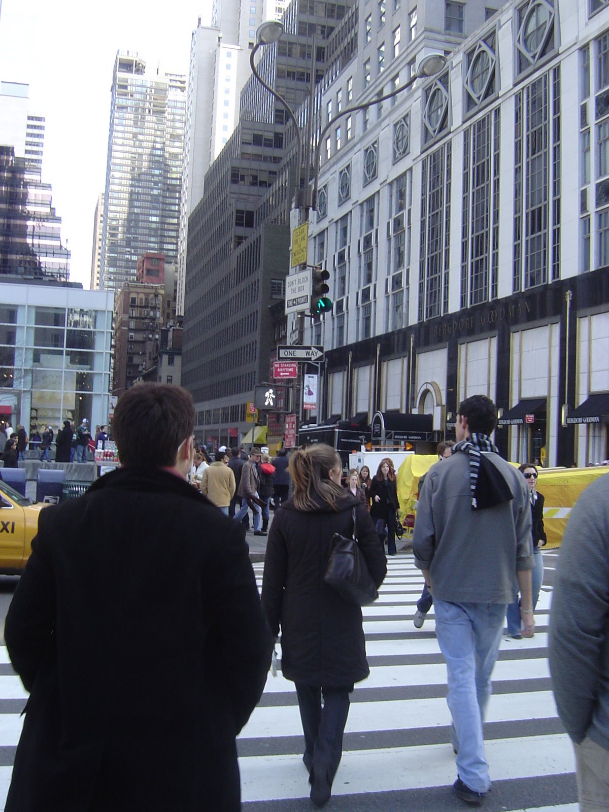 [French_people_in_NYC.JPG]