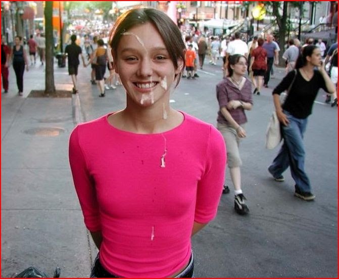 Girl in public on Smoking Hot