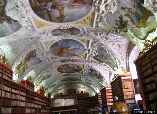 [strahov-monastery-library.jpg]