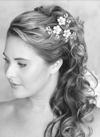 prom hairstyles for curly hair updo. prom hairstyles for curly hair