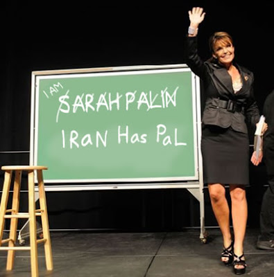 Sarah Palin looks more adn more like Hillary Clinton