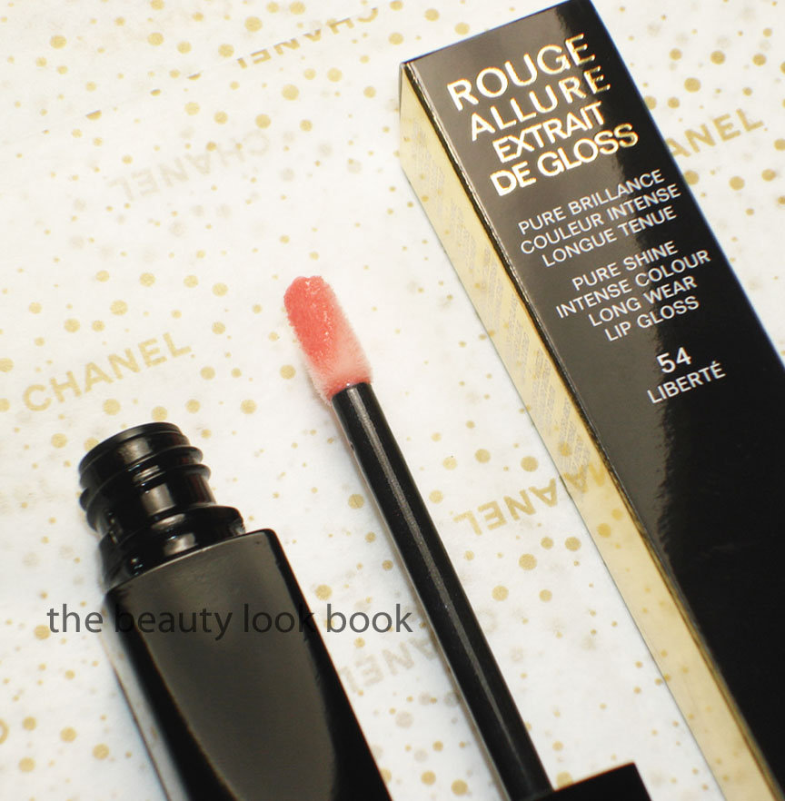 Chanel Rouge Allure L'Extrait Review - The Beauty Look Book