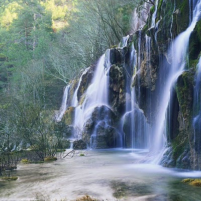 Beautiful waterfall download free wallpapers for apple iPad