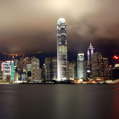 Hong Kong at night download free wallpapers for Apple iPad