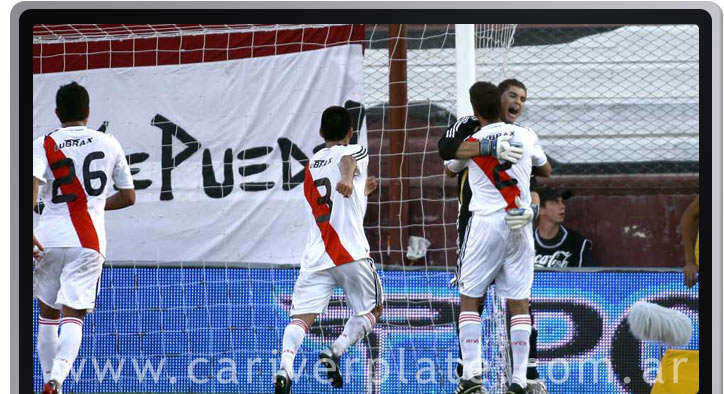 El festejo por la gran atajade de Carrizo frente al penal de Sand