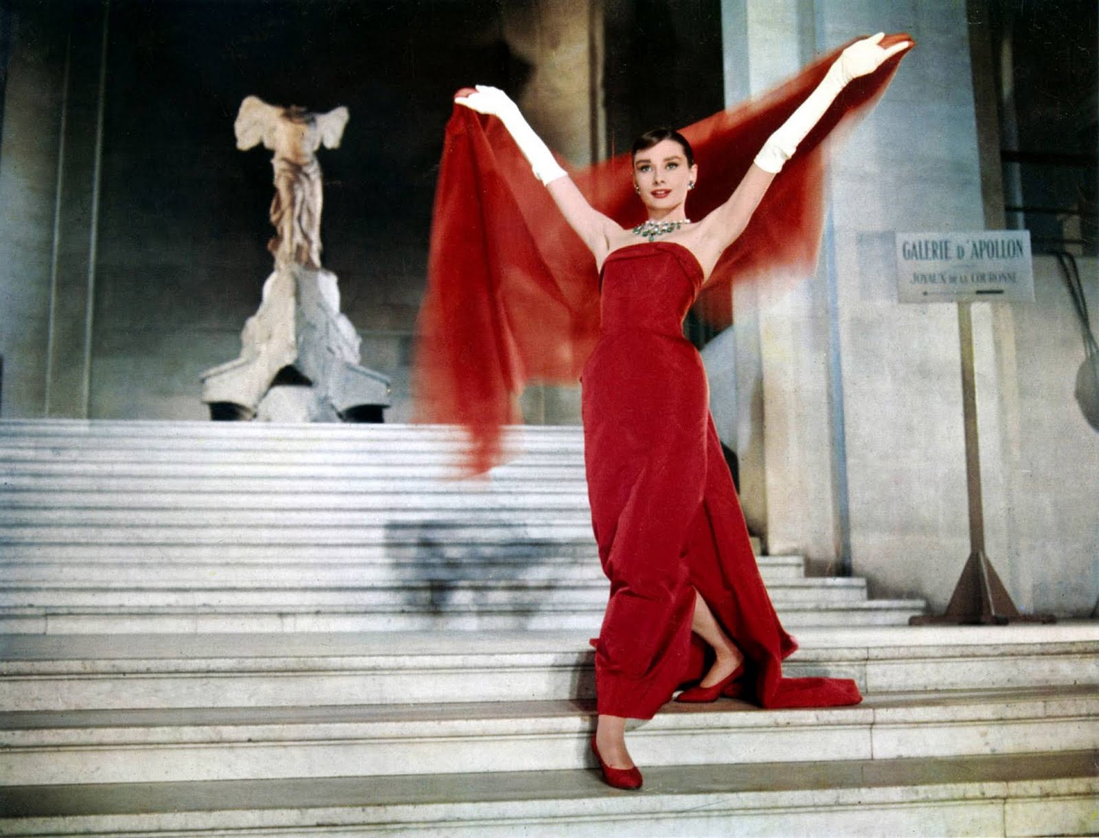 [Audrey+walking.jpg]