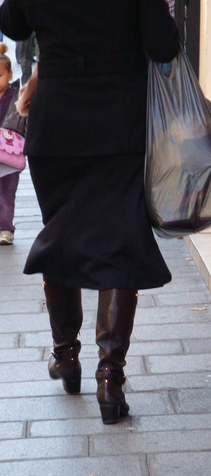 [Paris+-+boots+1.JPG]