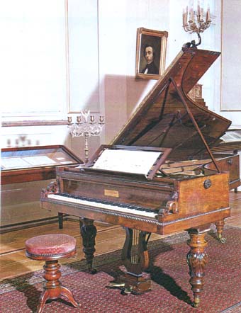 消失的蕭邦鋼琴 英國尋獲