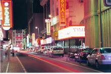 A street in the night, Bur Dubai